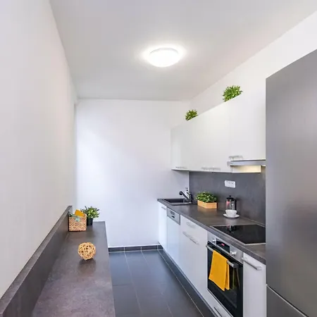 Villa Beautiful With Spacious